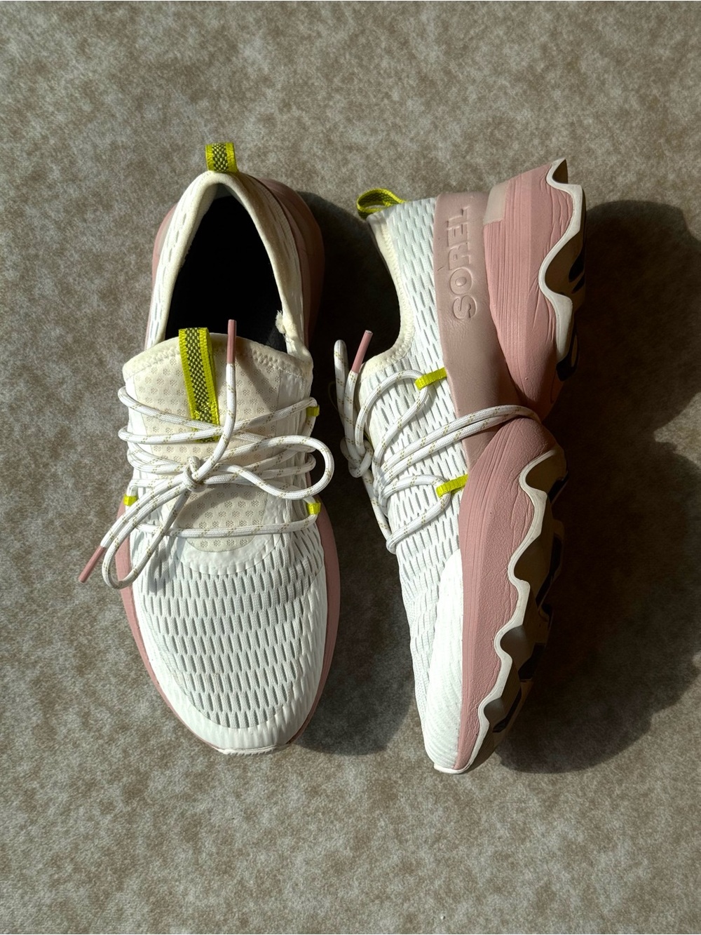SOREL Kinetic Lace White Pink Chunky Platform Sneakers Women’s 8.5 - Picture 2 of 8